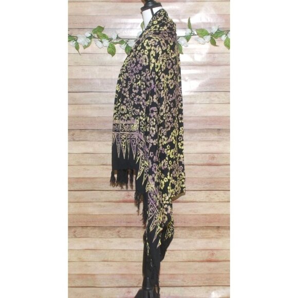 Aloha Hut Hawaii Women’s Beach Wrap Shawl Scarf Black Fringe Hibiscus Flowers - Picture 6 of 14